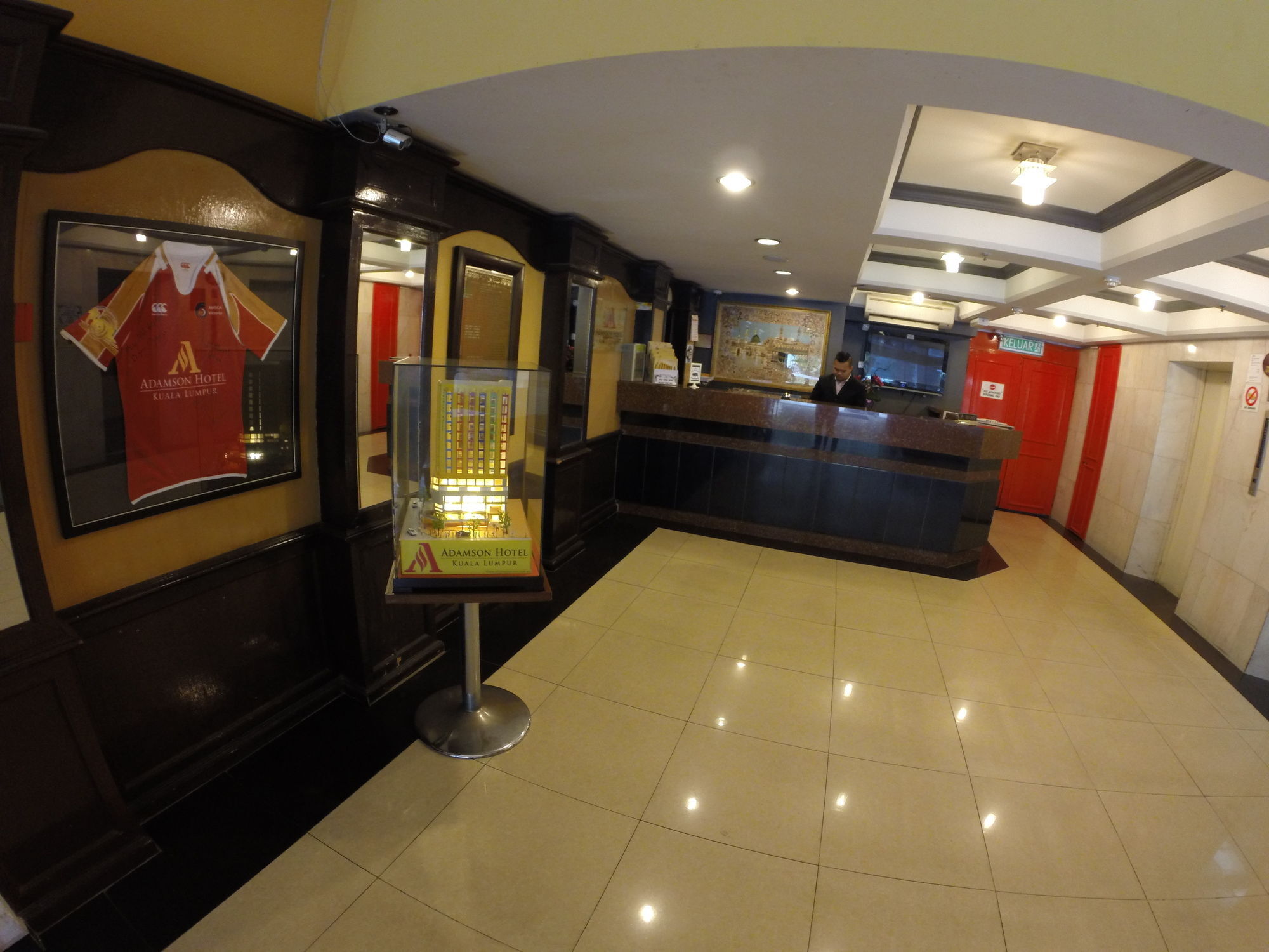 Отель Adamson Park Куала-Лумпур Экстерьер фото