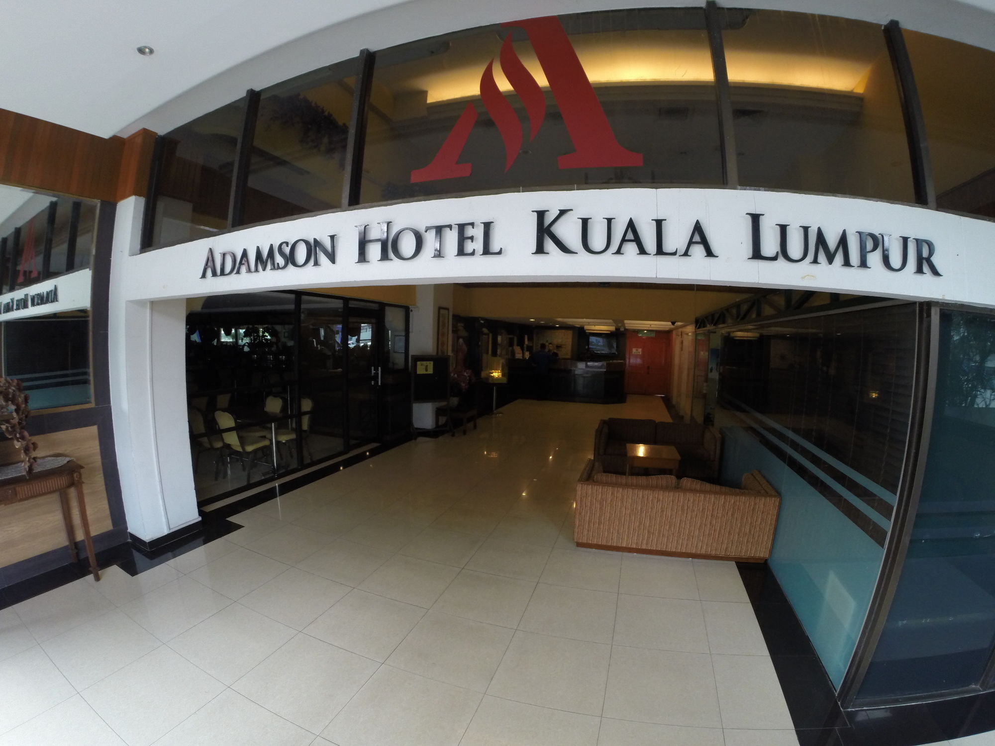 Отель Adamson Park Куала-Лумпур Экстерьер фото
